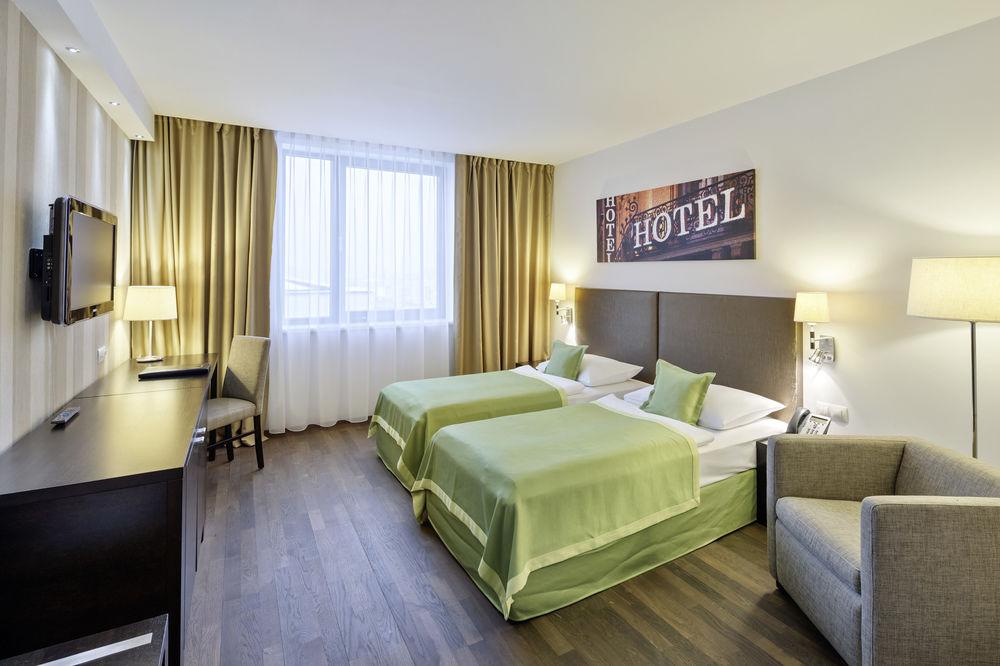 Hotel Ac By Marriott Old Town 4*